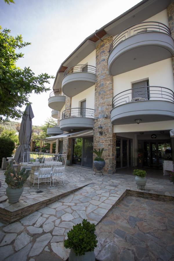 Delfini Hotel Menídion Exterior foto